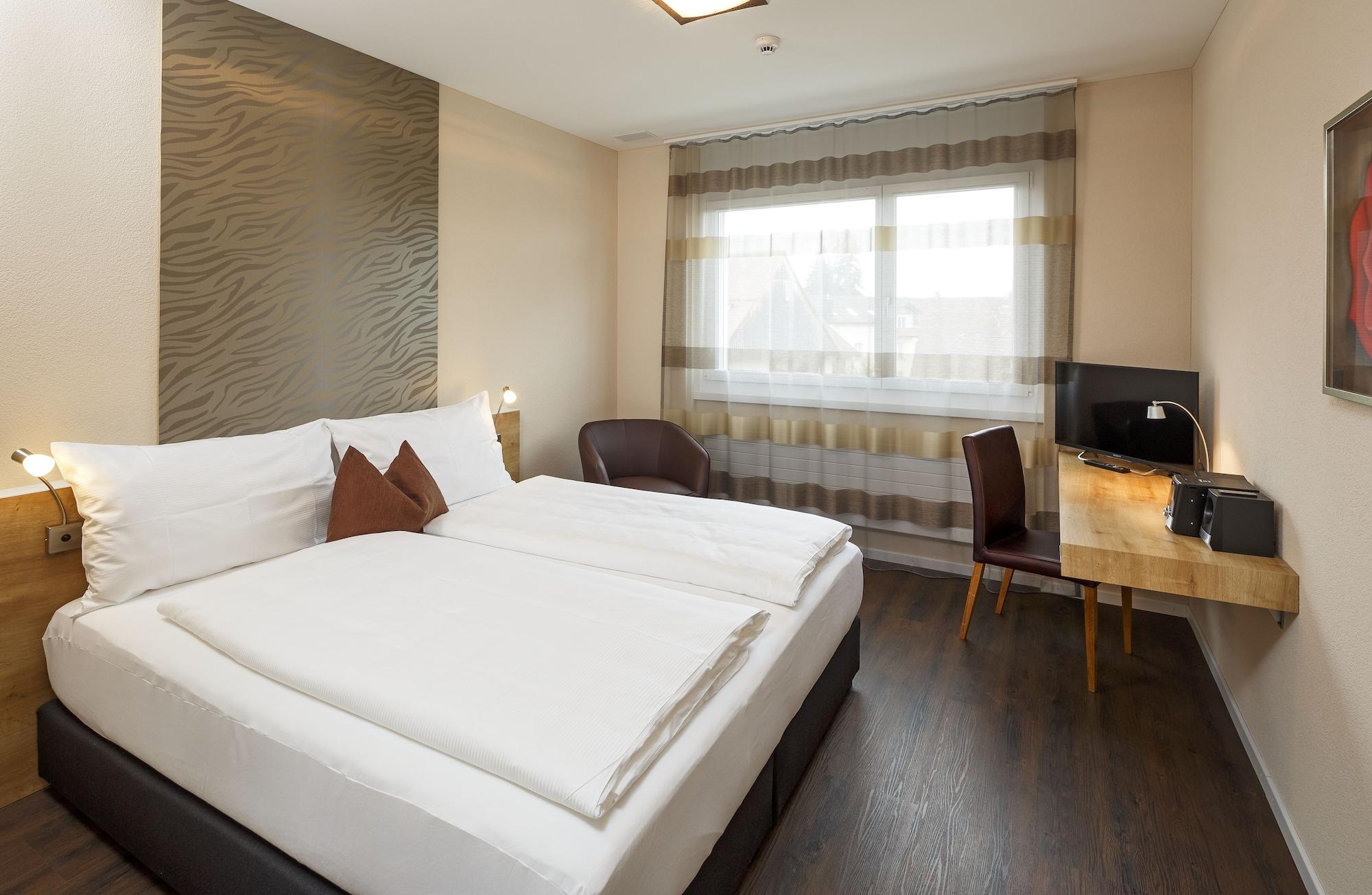 Villmergen Swiss Quality Hotel Esterno foto