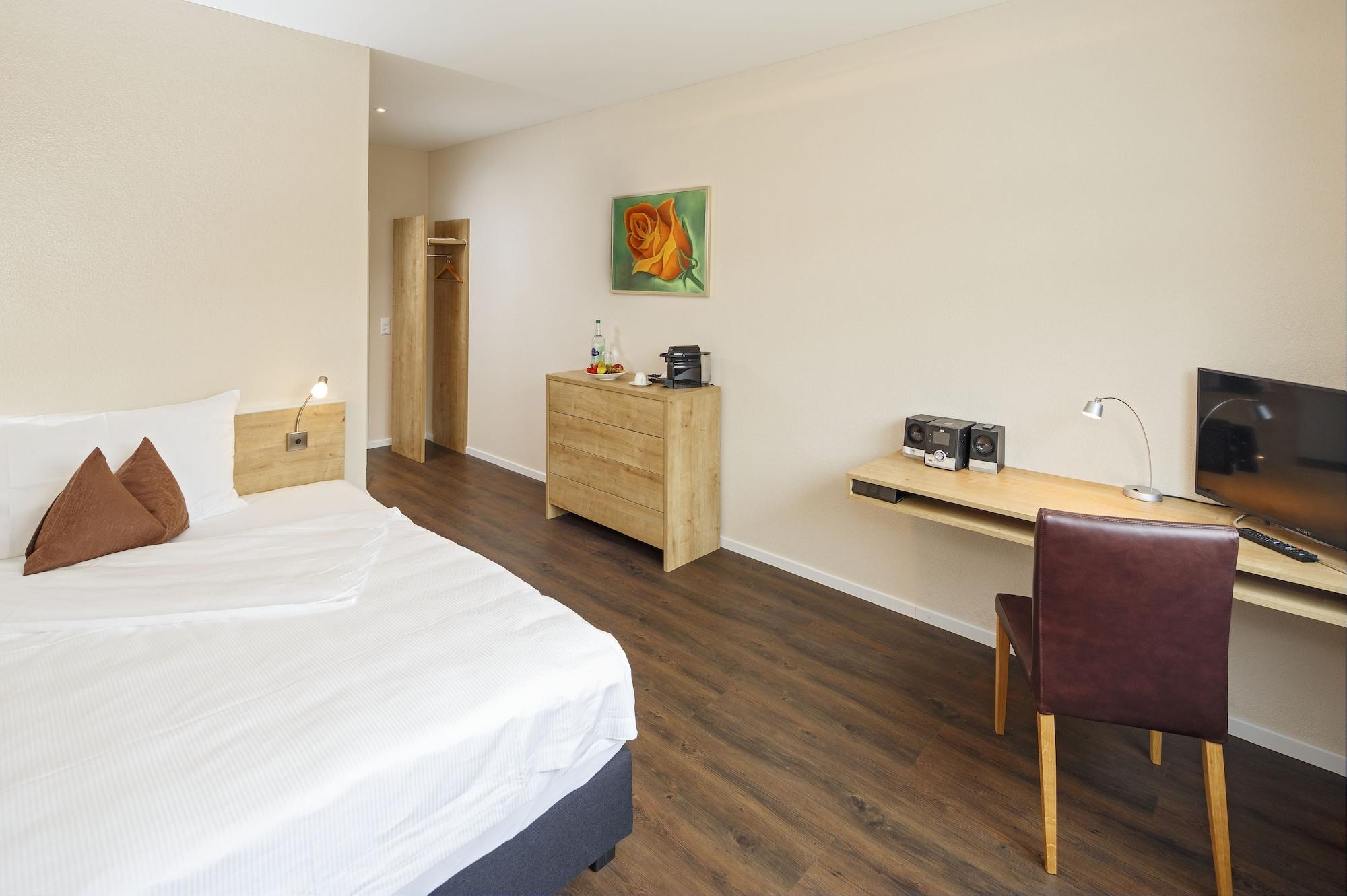 Villmergen Swiss Quality Hotel Esterno foto