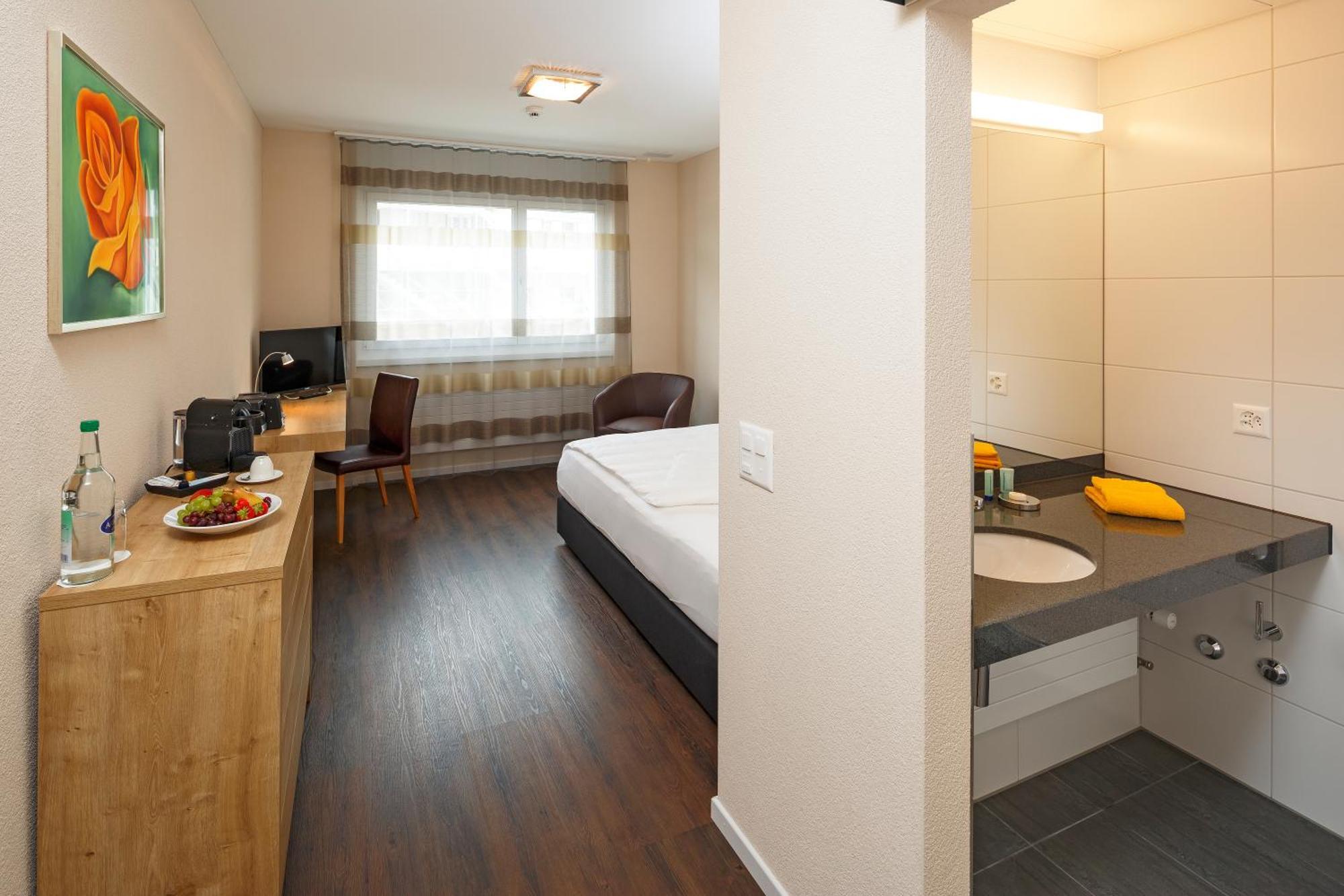 Villmergen Swiss Quality Hotel Esterno foto