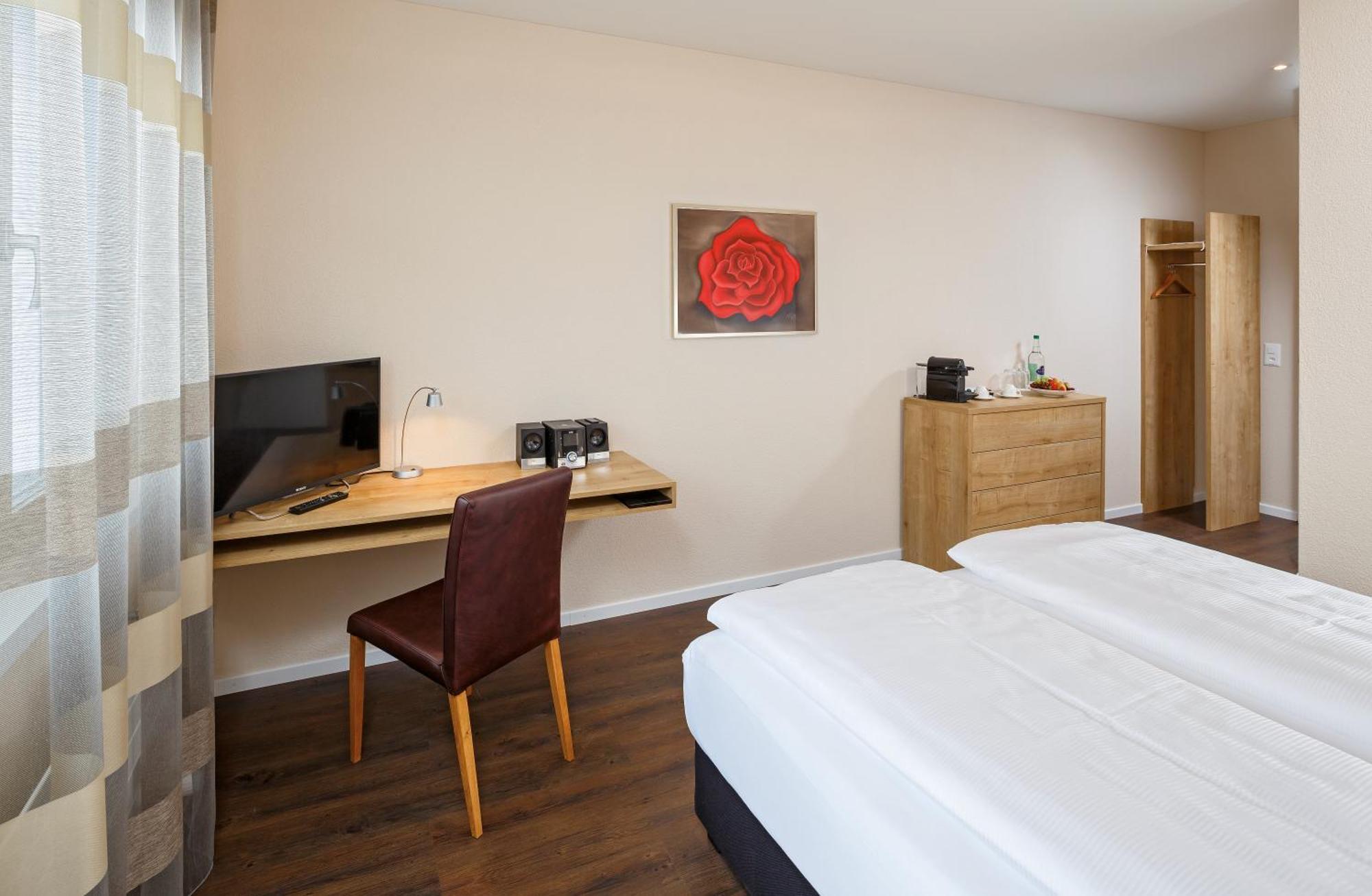 Villmergen Swiss Quality Hotel Esterno foto